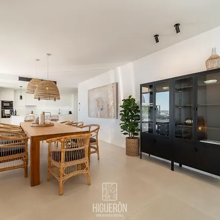 Higueronrentals Six Senses 아파트 Torremuelle
