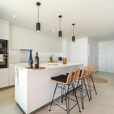 아파트 Higueronrentals Six Senses Torremuelle